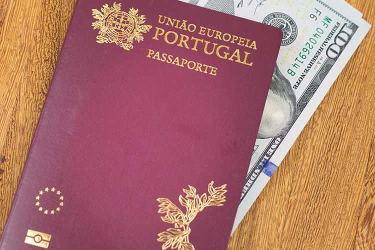 内地出生现是澳门身份要如何办理出生公证双认证手续用于去葡萄牙留学之用呢？